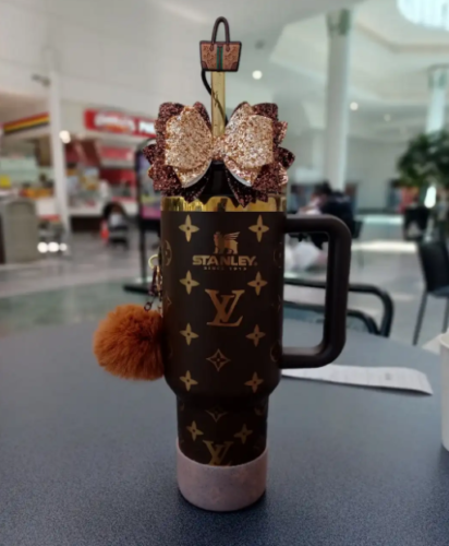 🔥LV Insulated Cup 40OZ ✈️Free Shippment photo review