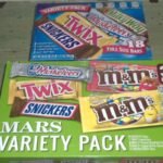 Snickers, M&M'S, 3 Musketeers & Twix Full Size Chocolate Candy Bars Variety Mix, 53.68-Ounce 30-Count Box photo review