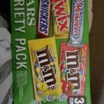 Snickers, M&M'S, 3 Musketeers & Twix Full Size Chocolate Candy Bars Variety Mix, 53.68-Ounce 30-Count Box photo review